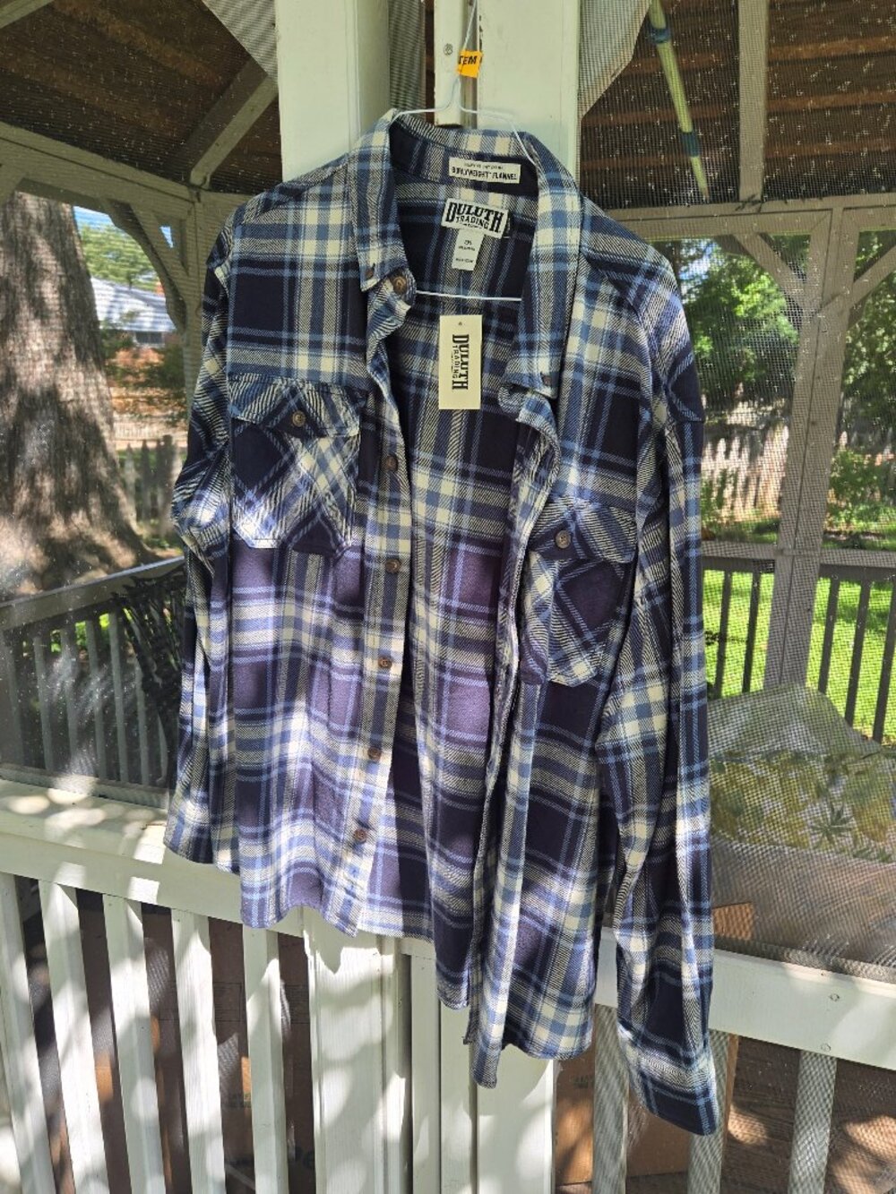2XL Flannel button down shirt